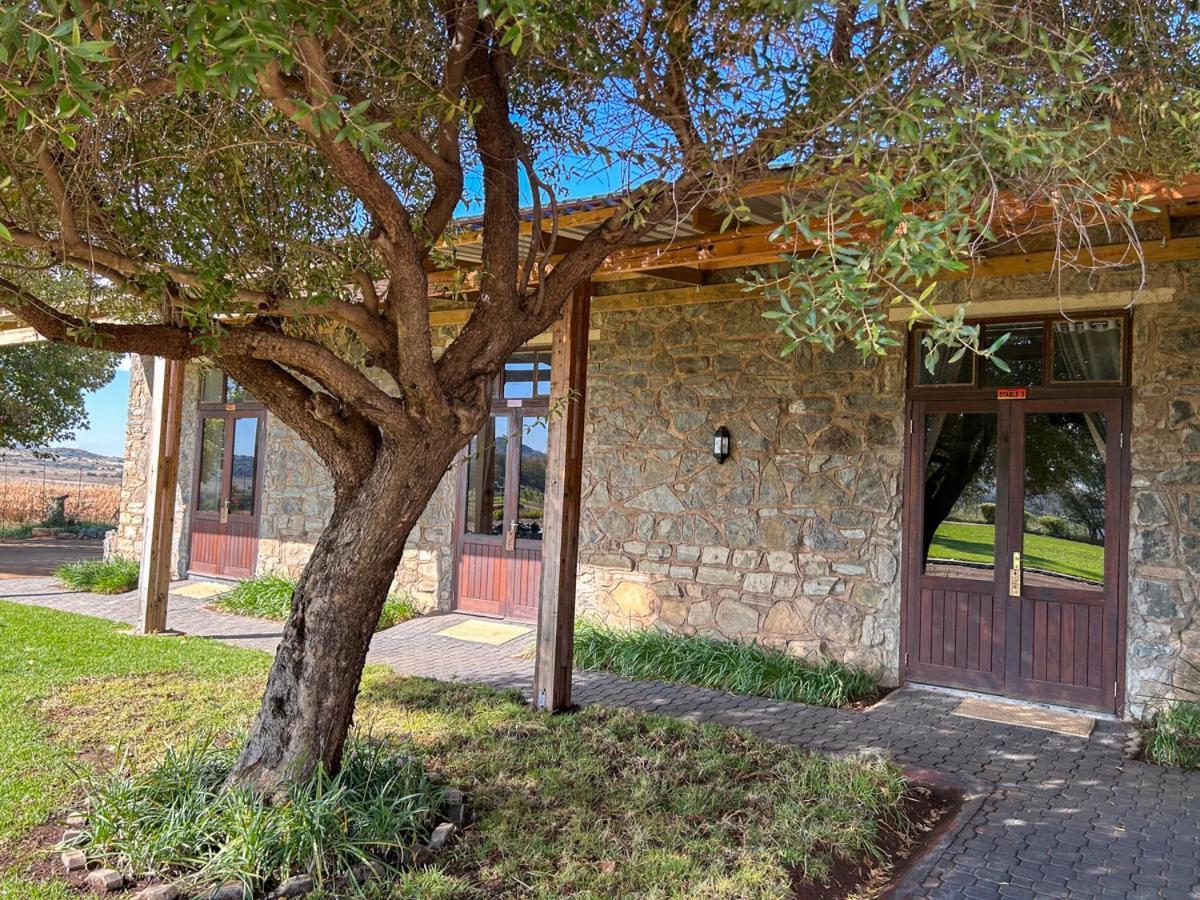 Tzamenkomst River Lodge Colesberg Exterior photo